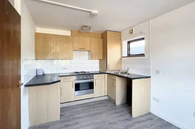 1 Bedroom Flat To Rent