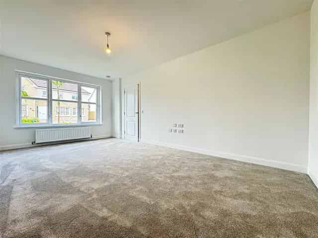 4 Bedroom Detached House for Sale in Hamilton