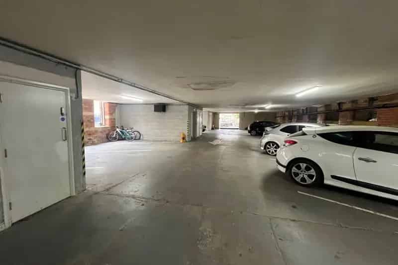 Two Bedroom Apartment Bingley Top Floor Secure Parking