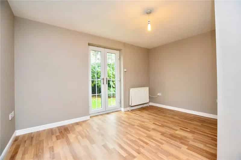 Two Bedroom Ground Floor Apartment Rothwell No Onward Chain