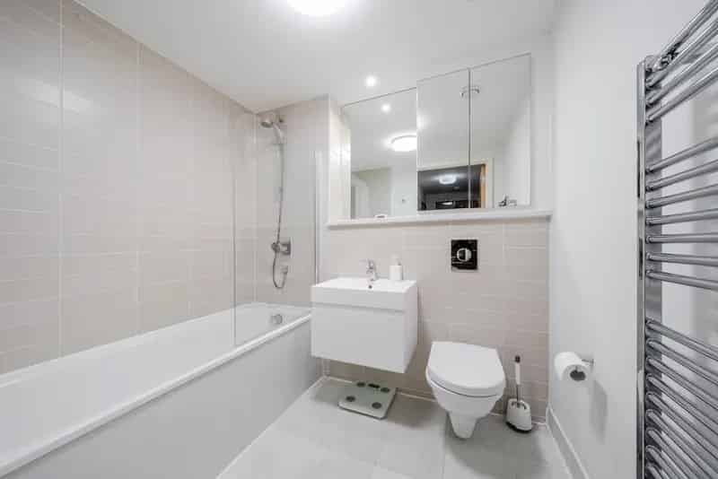One Bedroom Apartment Near Greenwich Park Maze Hill Station