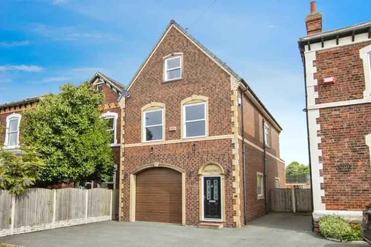 4 Bedroom Detached House for Sale Castleford West Yorkshire