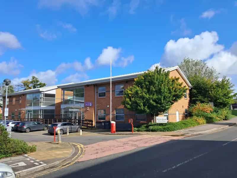 Modern Office Suite Wokingham 6 Parking Spaces