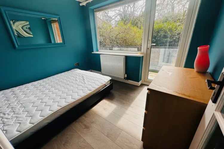 12 Month Tenancy with Break Clause Available