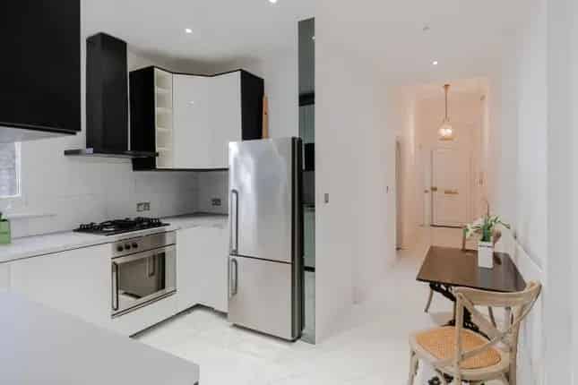 Flat for sale in Queen's Gate, South Kensington, London SW7