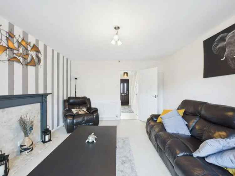 2 Bedroom House for Sale in Desirable Location