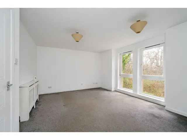 1 Bedroom Flat for Sale in Duddingston Edinburgh