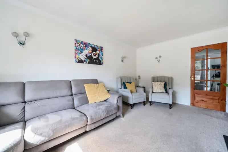 4 Bed Detached House for Sale Extended Family Home