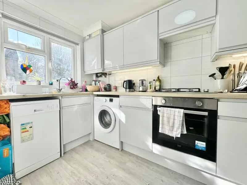2 Bedroom Terraced House Basingstoke Town Centre