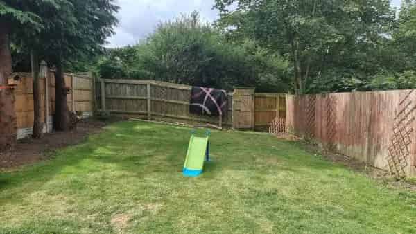 3 Bed House Near Lea Hall Station - Large Garden & Solar Panels