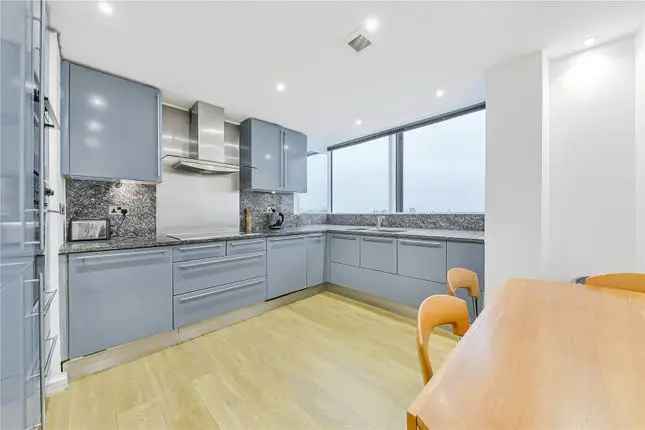 3 Bed River View Apartment Pimlico SW1V