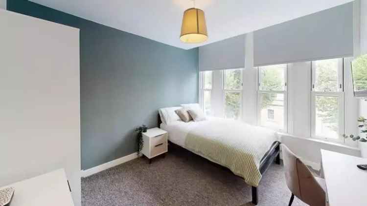 3 Bedroom Flat to Rent