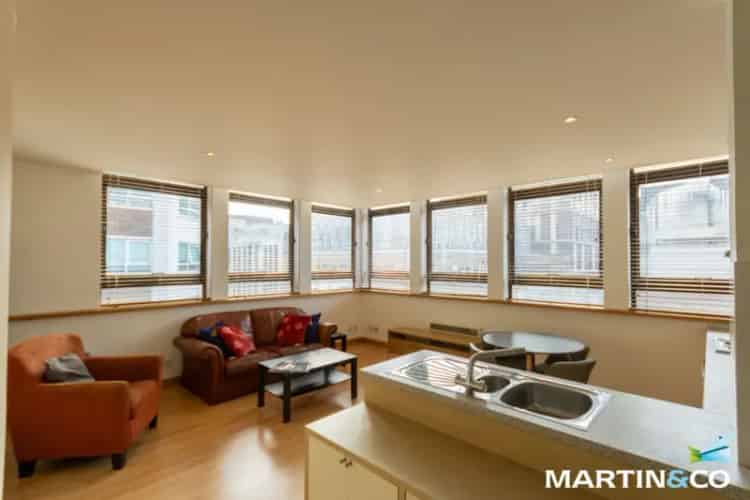 2 Bedroom Flat To Rent