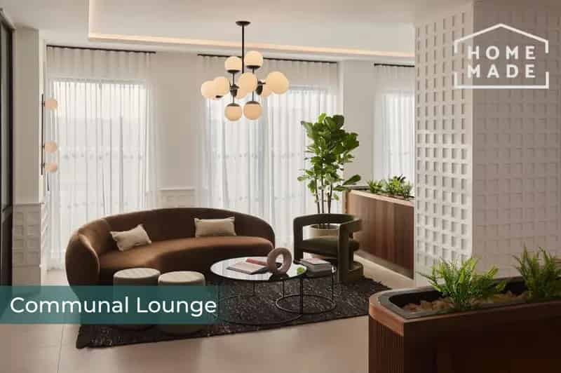 Modern Studio Apartment Glasgow City Centre River Views Pet-Friendly