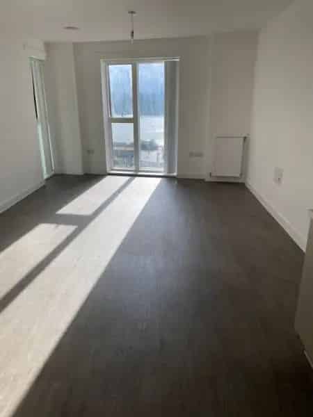 Flat For Rent , London, England