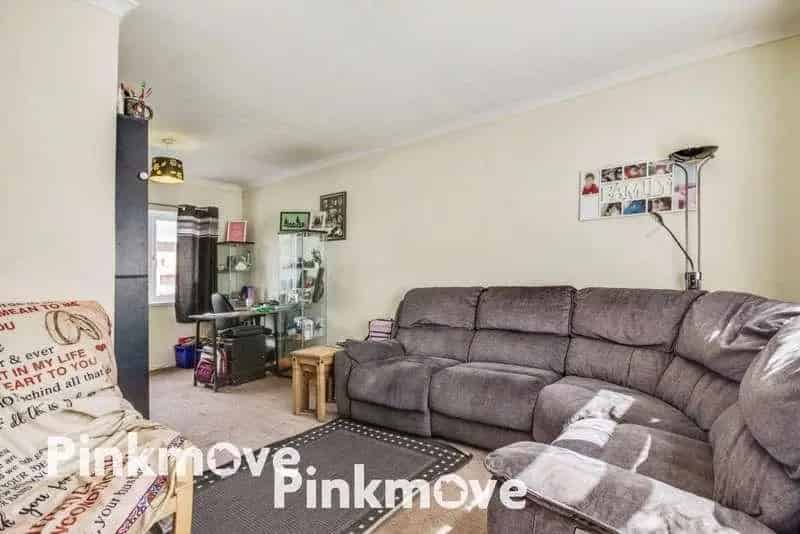 3 Bed End Terrace House for Sale
