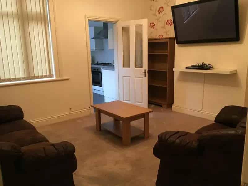 4 Double Bedroom House Student Accommodation 2025/26