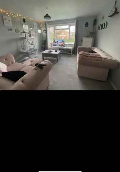 Flat For Rent in Colchester, England