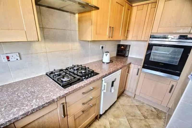 3 Bed Semi-Detached House For Sale