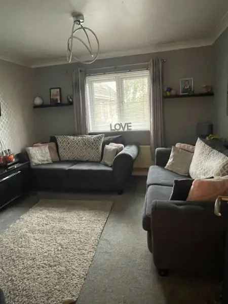 Flat For Rent in Fareham, England