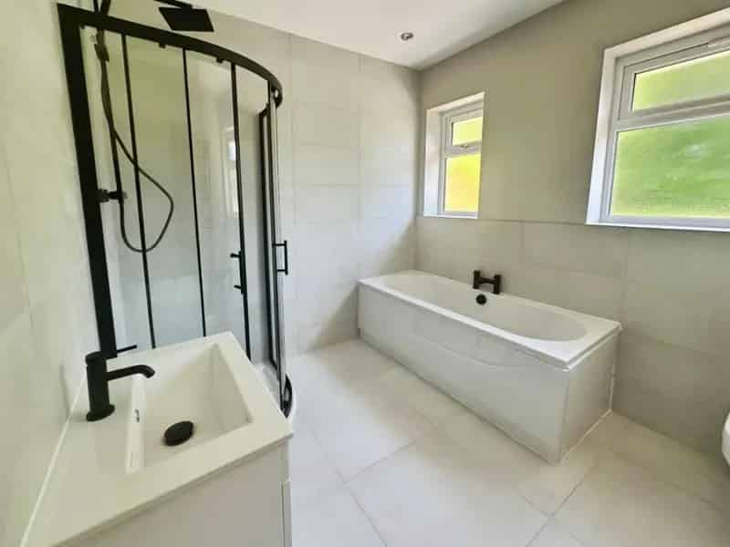2 bedroom Bungalow
 For Sale