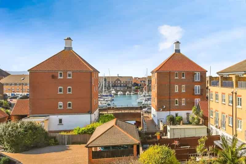 Stunning Harbour View Townhouse - 4 Beds - Modern Kitchen - South Harbour