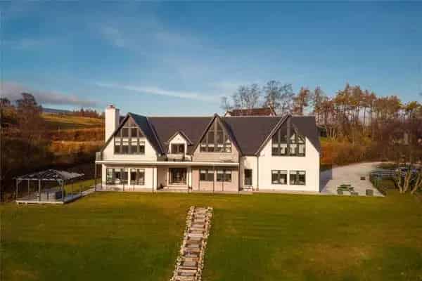 Macgregor Ranch, Achnabobane Farm, Spean Bridge, Highland, PH34 4EX | Property for sale | Savills