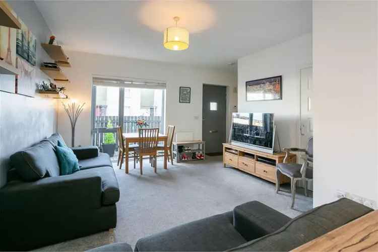 2 Bed House - Terraced with 1 Reception Room