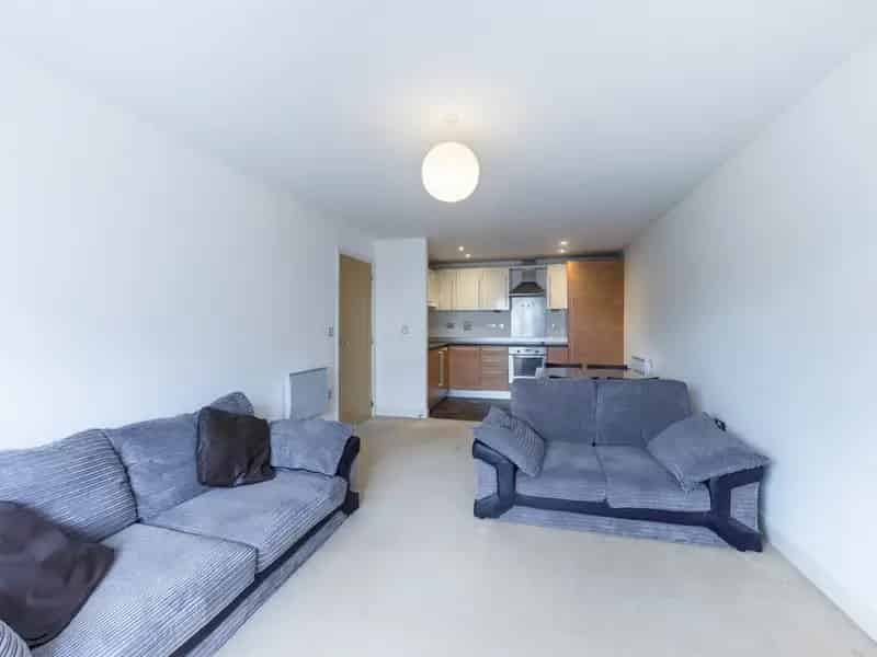 2 bedroom Flat
 To Rent