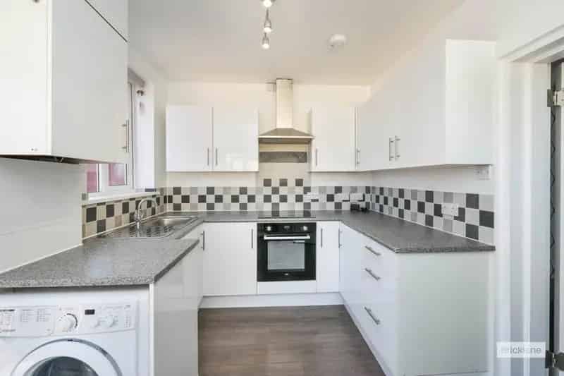 3 Bedroom Terraced House for Professional Sharers