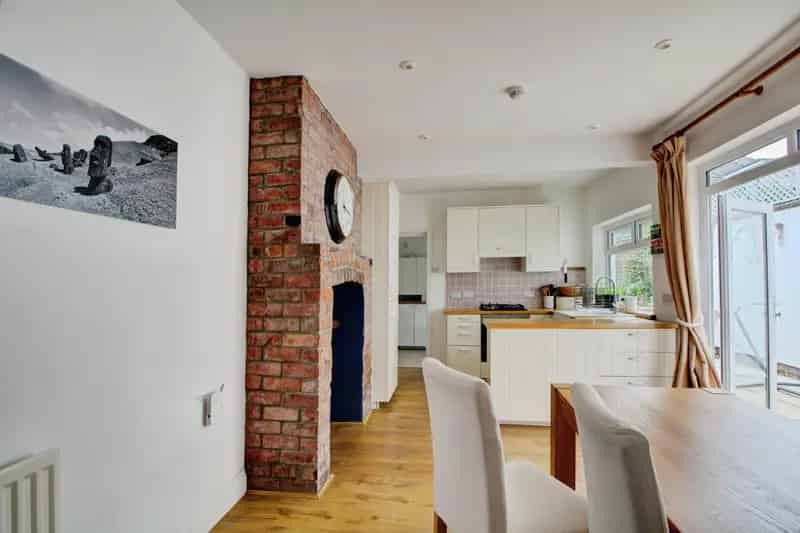 1 Bedroom Flat to Rent Near Arnos Vale