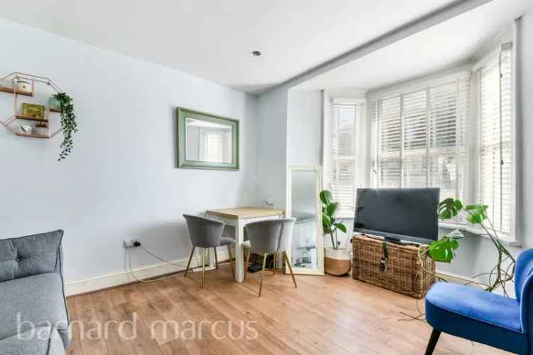Flat For Sale , London, England