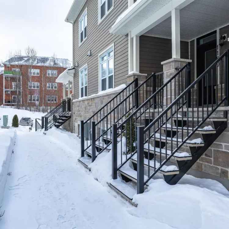 2-Bedroom Condo with Mont Orford View