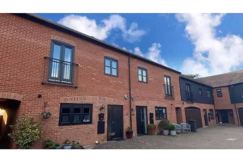 3 Bed House for Sale Double Garage Stunning Views