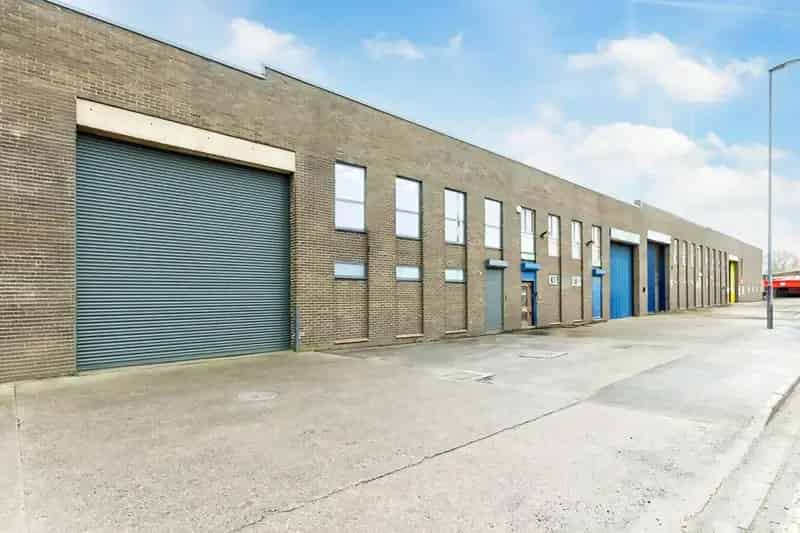Derby Industrial Unit - 6m Eaves, Three-Phase Power