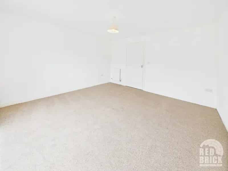 3 Bedroom Terraced House to Rent in Stoke