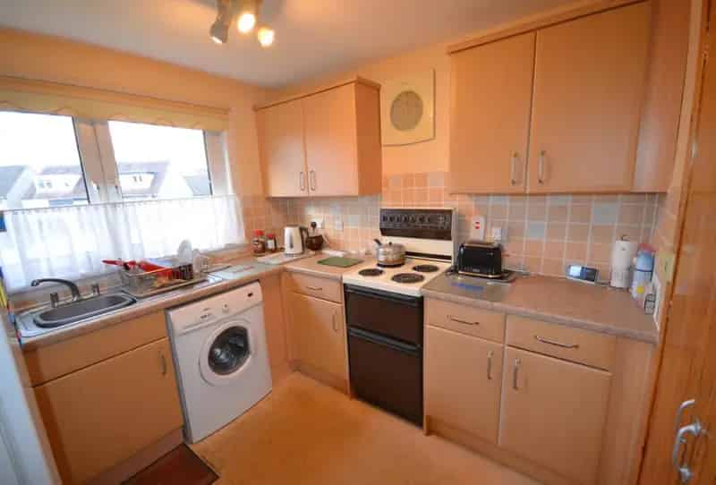 Spacious 3-Bedroom Flat in Dyce