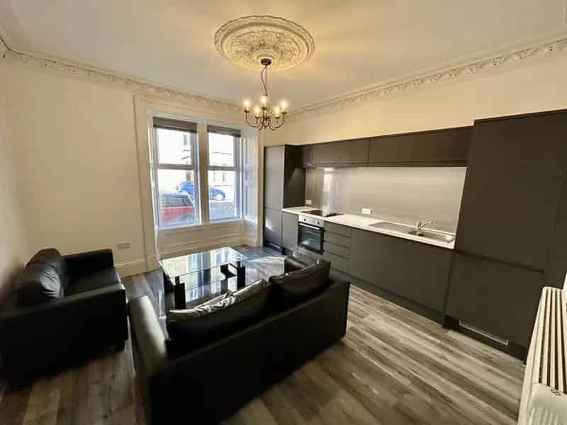 2 Bedroom Flat to Rent in Dundee West End