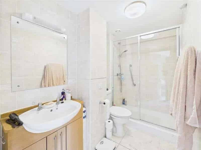 2 Bed South-Facing Penthouse for Over 60s
