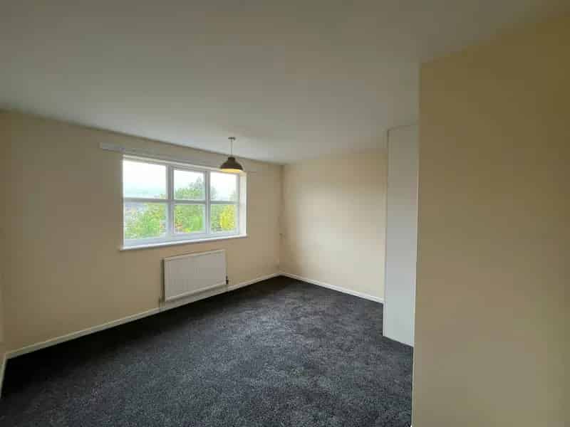 Two Bed House For Rent High Standard New Kitchen and Bathroom