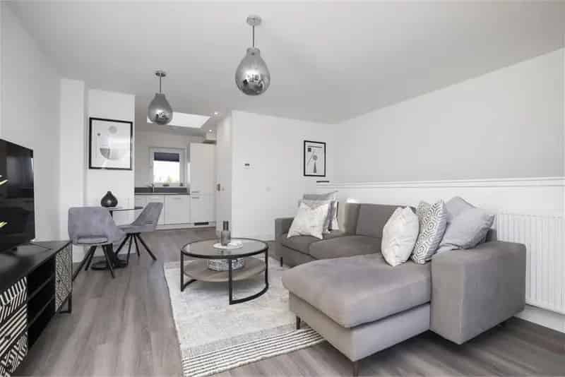 3 Bed Duplex Apartment Cammo Meadows Edinburgh