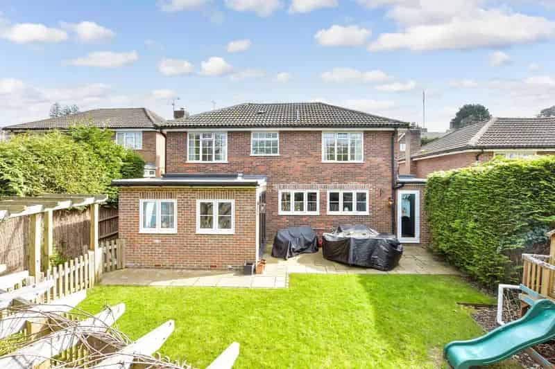 5 Bedroom Detached House Broadmead Tunbridge Wells