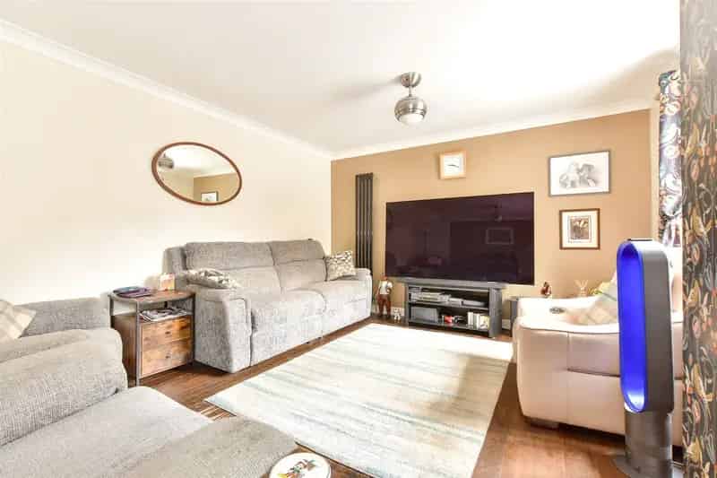 4 Bedroom Detached House For Sale Near Golden Hill Fort