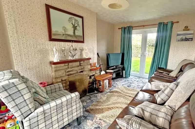 3 Bed Family Home For Sale No Onward Chain