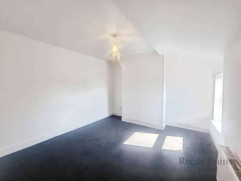 2 Bedroom Flat to Rent Liverpool Merseyside L22