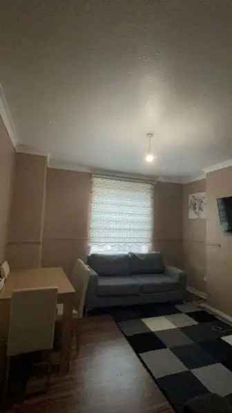 Flat For Rent in Tunbridge Wells, England