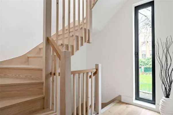 Luxury 4-Bedroom Houses for Sale in Islington
