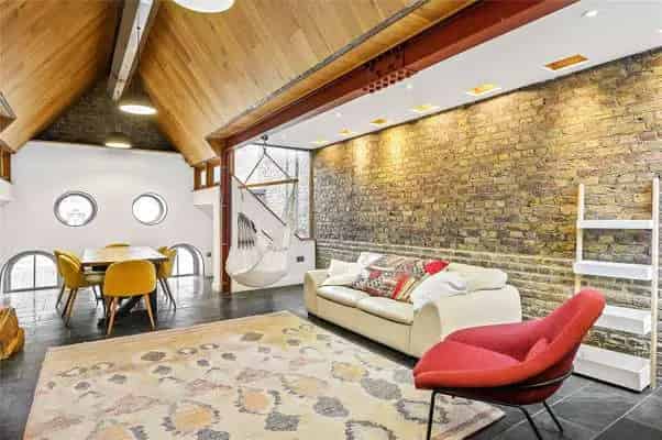 Duplex Penthouse Apartment in Historic Building