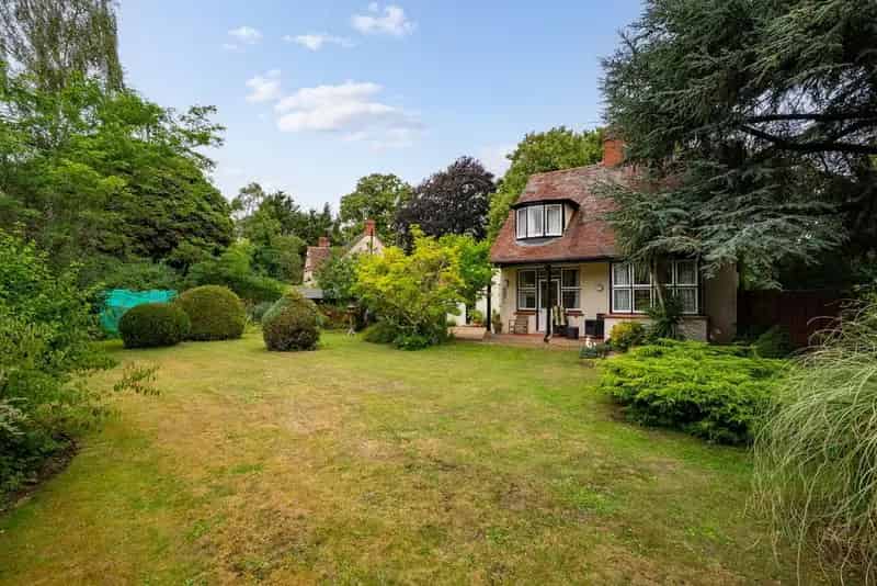 4 Bedroom Detached House for Sale in Impington