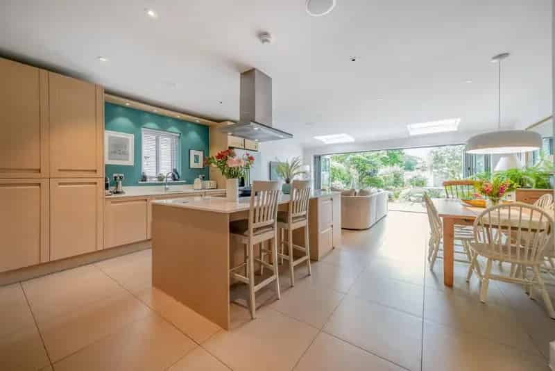 House For Sale , London, England